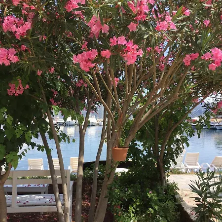 Sarmasik Bed & Breakfast Selimiye (Aegean)