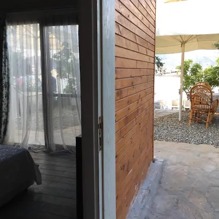 Sarmasik Bed and Breakfast 4*